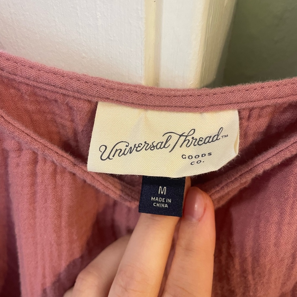 Pink Blouse - Universal Threads - Picture 3 of 4